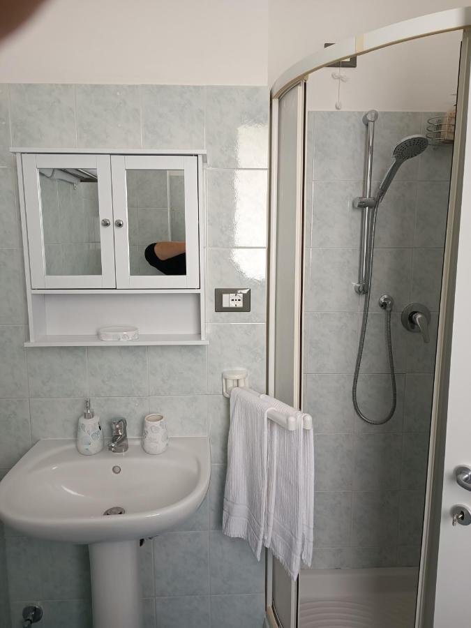 Villa Caribe Affittacamere Monterosso al Mare Bagian luar foto